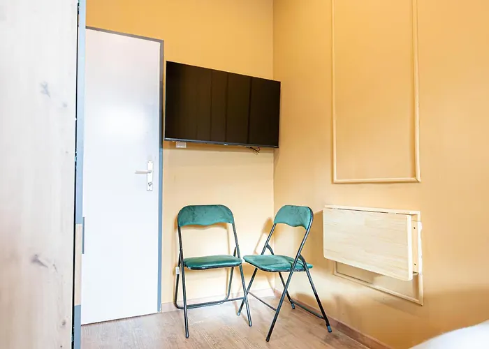 Cozy Private In Shared Near Westbahnhof, Ideal For Long * Viyana