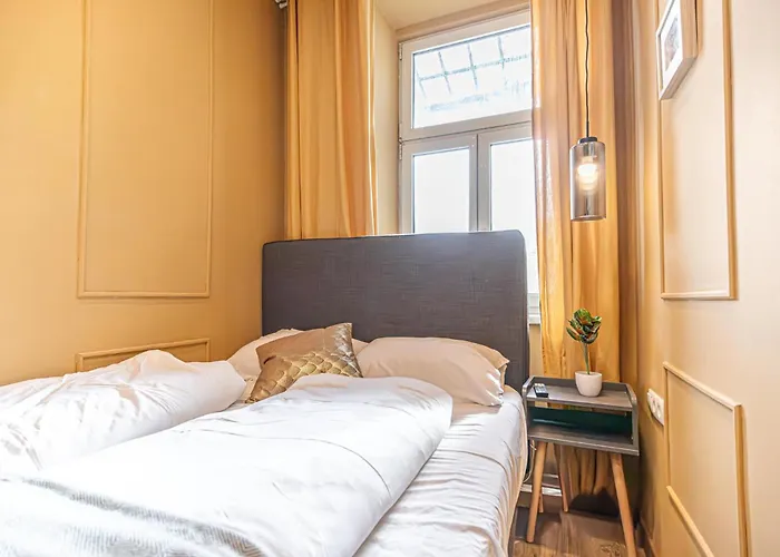 Cozy Private In Shared Near Westbahnhof, Ideal For Long Daire Viyana
