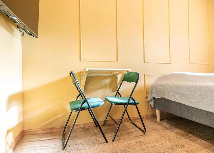Daire Cozy Private In Shared Near Westbahnhof, Ideal For Long *