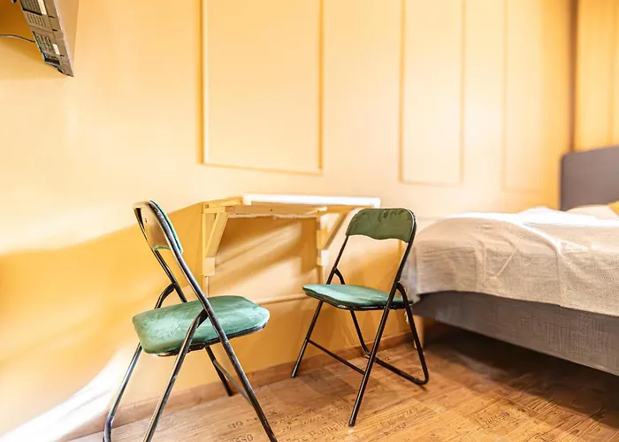 Cozy Private In Shared Near Westbahnhof, Ideal For Long *