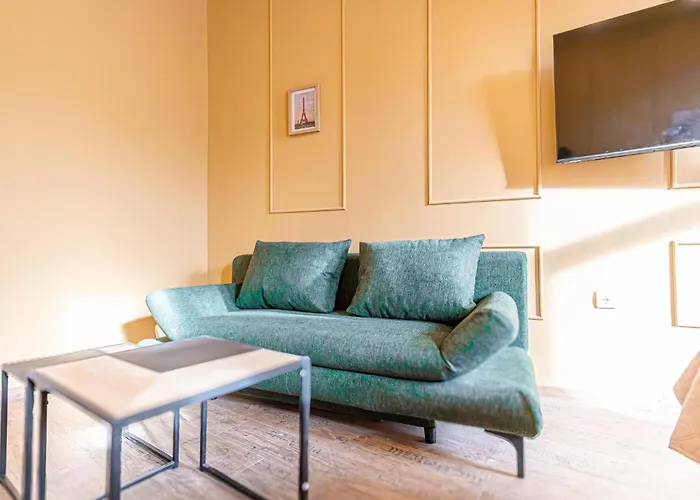 Cozy Private In Shared Near Westbahnhof, Ideal For Long Viyana