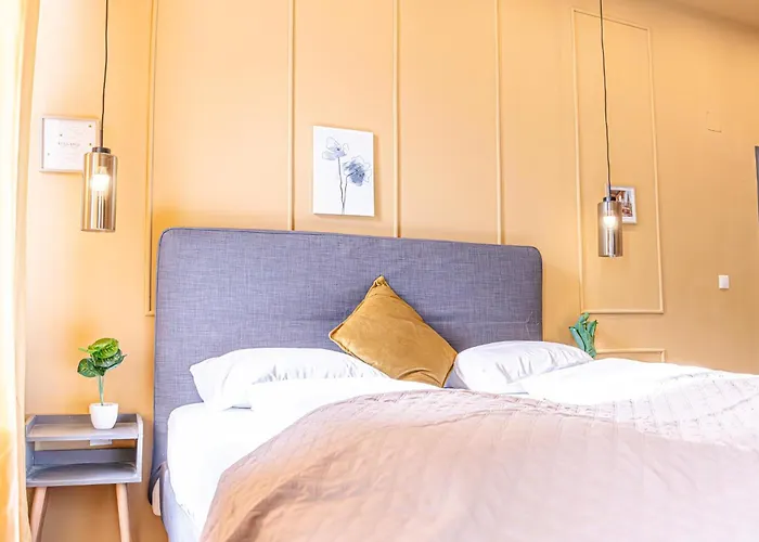 Daire Cozy Private In Shared Near Westbahnhof, Ideal For Long