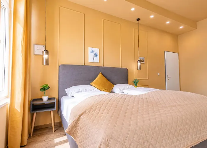 Cozy Private In Shared Near Westbahnhof, Ideal For Long