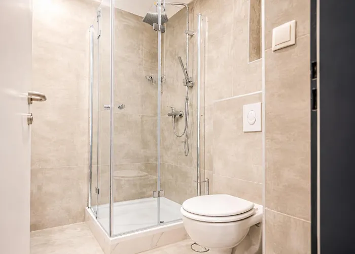 Apartment Cozy Private In Shared Near Westbahnhof, Ideal For Long Vienna